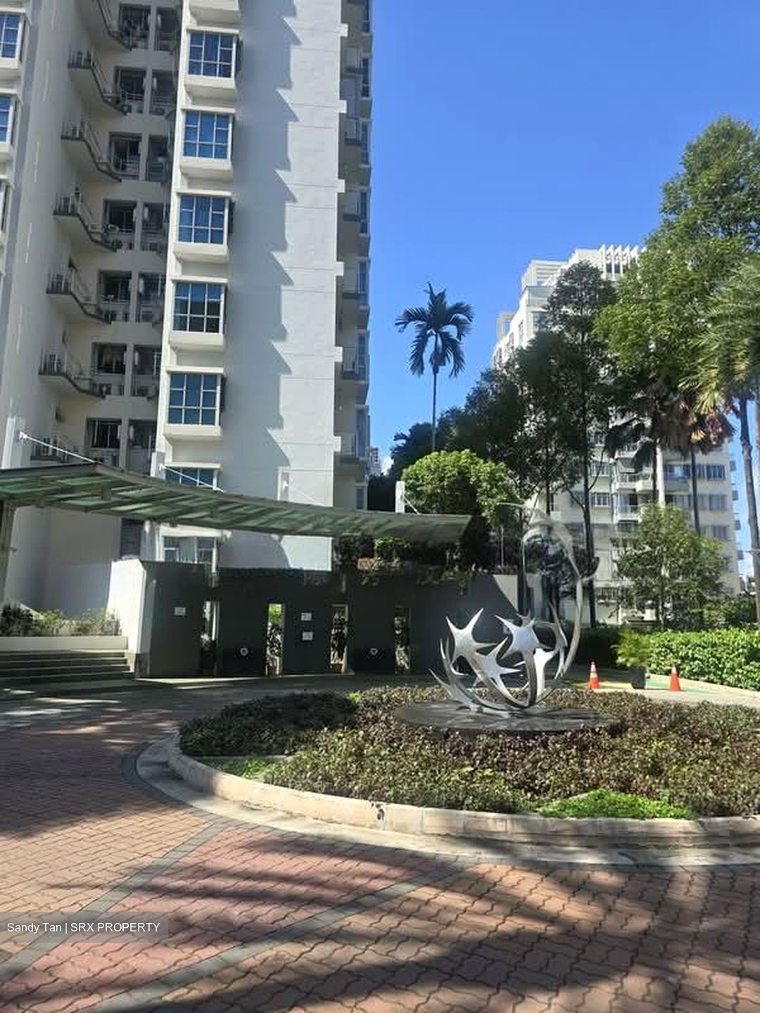 Starville (D14), Condominium #581355311